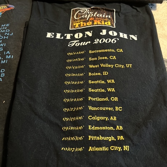 Rock Concert Tee Shirt from Elton John, The Captain & the Kid Tour 2006 - Picture 2 of 3